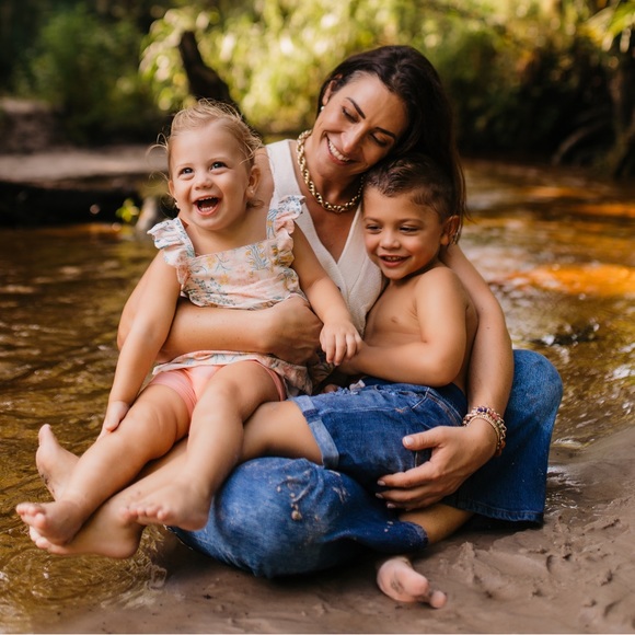 Meet your Posher, Katelyn - Picture 1 of 1